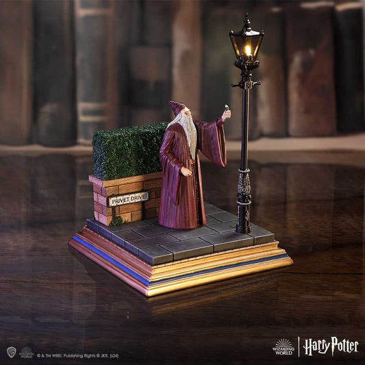 Harry Potter Privet Drive Light Up Dumbledore Figurine